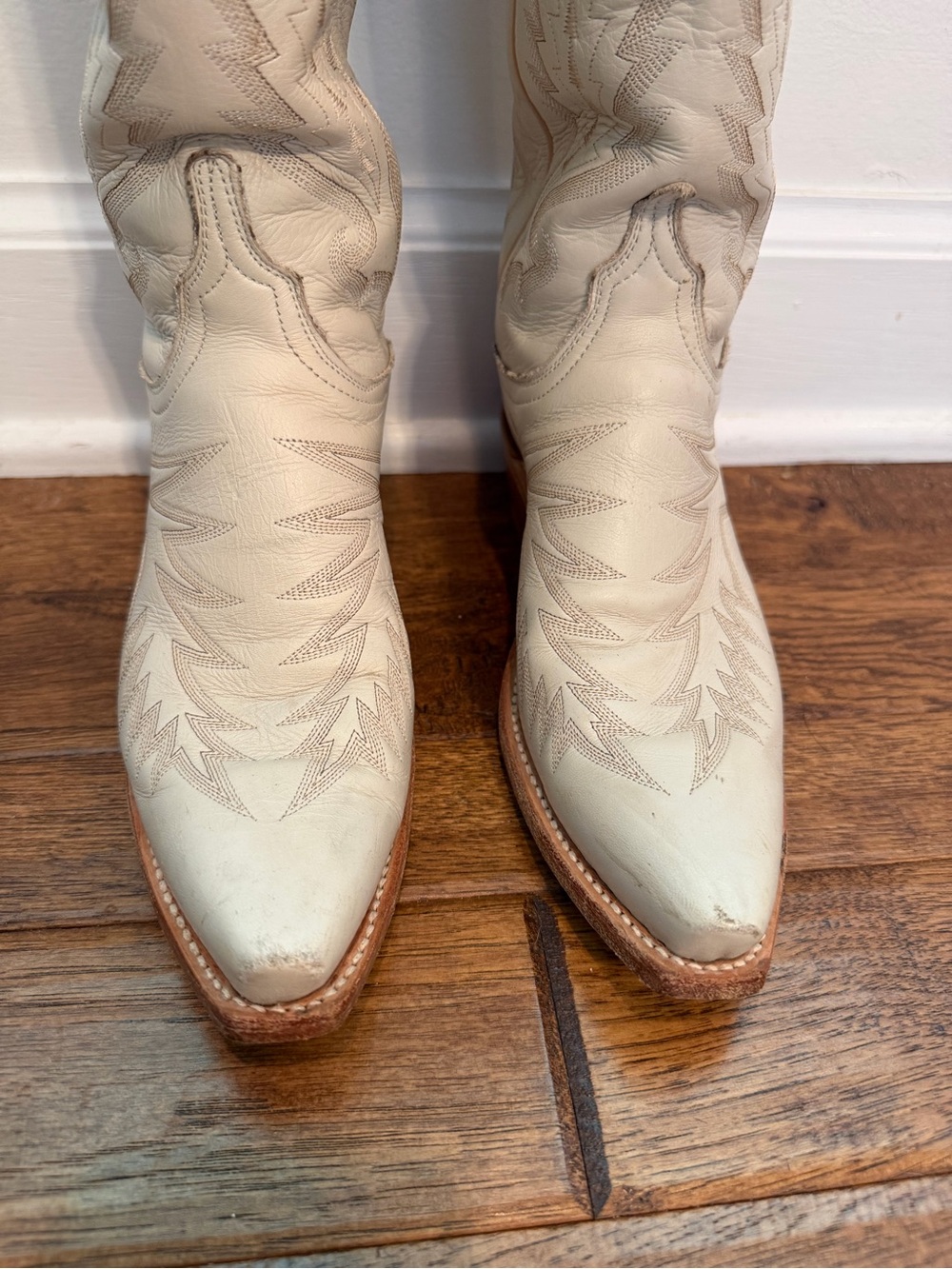 Lucchese Priscilla boot - Picture 4 of 10